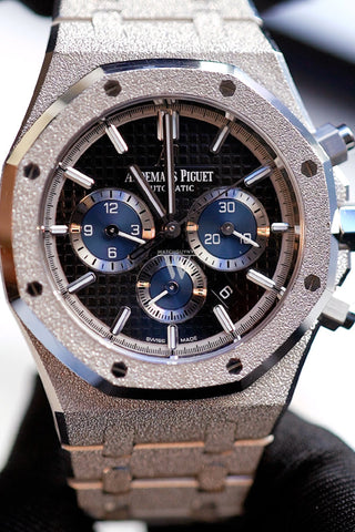 Audemars Piguet Royal Oak 41 Chronograph White Gold Black Dial Watch 26331BC.GG.1224BC.03 Japan Limited Edition