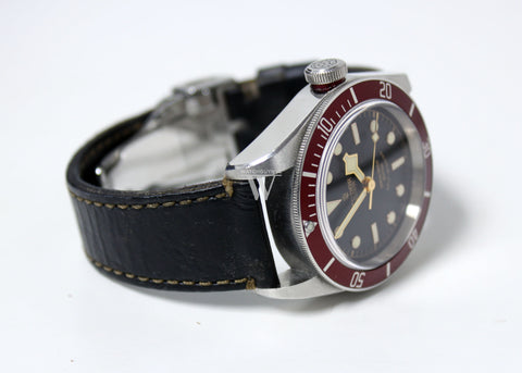 Tudor Black Bay 79220R Pre-Owned Pre-Owned-Watches