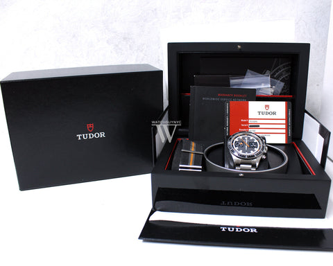 Tudor Heritage Chrono 70330N Pre-Owned Pre-Owned-Watches